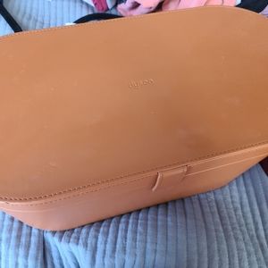 Dyson air wrap leather case